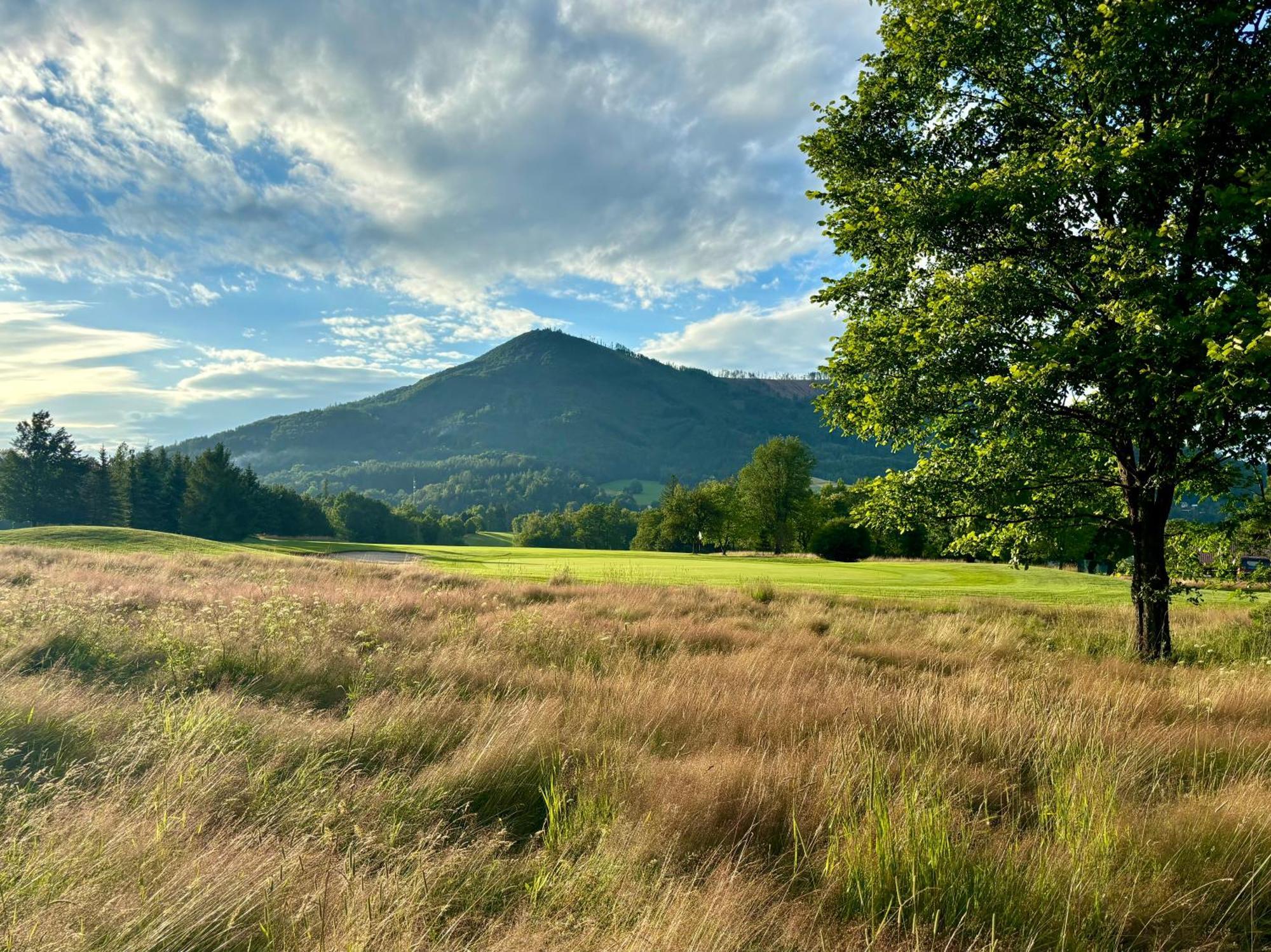 Teehouse Golf Apartment Čeladná Eksteriør bilde